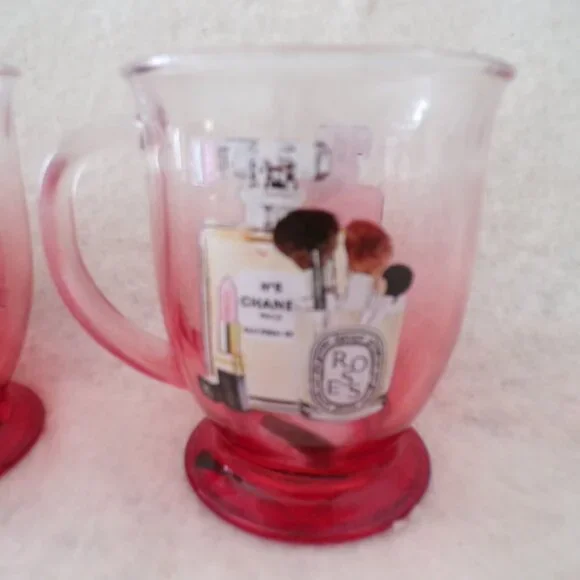 Chanel No 5 Amanda Greenwood Designer Label Glass Mug - Picture 3 of 8